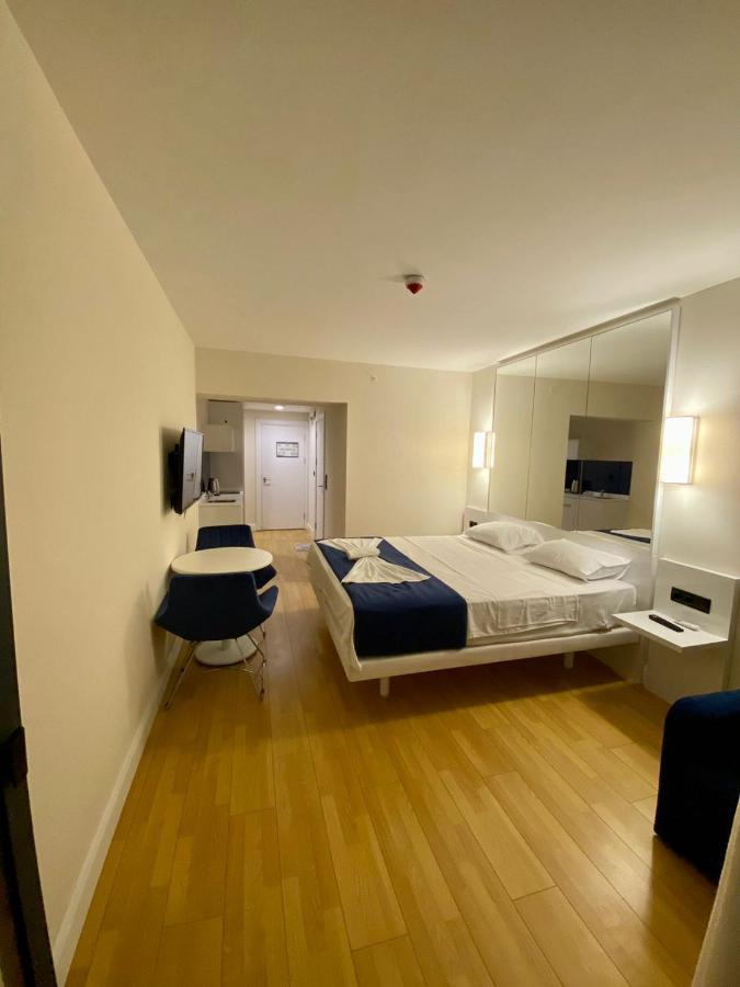 Aparthotel For Batumi Orbi City Pokoj fotografie