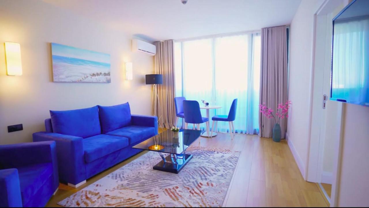 Aparthotel For Batumi Orbi City Exteriér fotografie